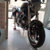 ducati Monster 600 special 