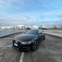 Audi A4 Avant  LEGGERE DESCRIZIONE