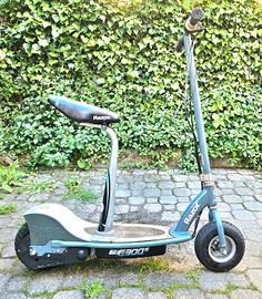 monopattino elettrico Razor e 300s
