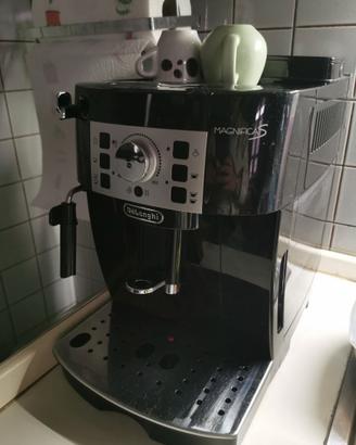 Macchina caffè De Longhi