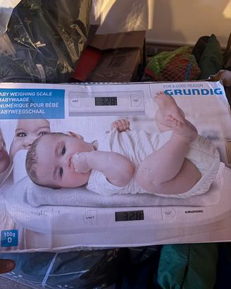 Bilancia neonato Grundig