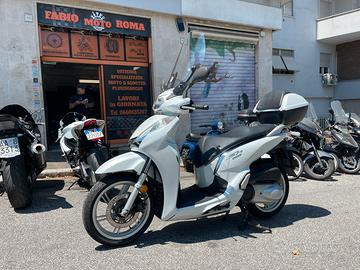 HONDA SH 300 ABS TAGLIANDO-GARANZIA 12 MESI