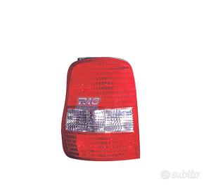 FANALE SINISTRO KIA CARNIVAL 01-06