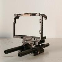 Cage XT-3 + piastra base Tilta (con tubi)