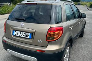 Fiat SEDICI 4x4