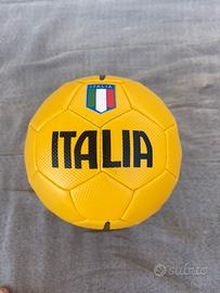 Pallone italia