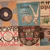 lotto 32 vinili vintage 45 giri