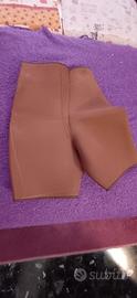 pantaloncini in neoprene 