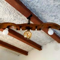 Lampadari rustici in legno