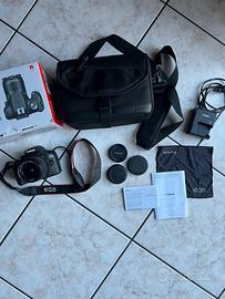 Fotocamera Reflex Canon EOS 2000D 18.55D