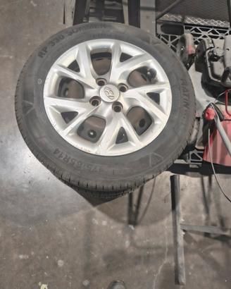 Gomme 175/65R14 86T