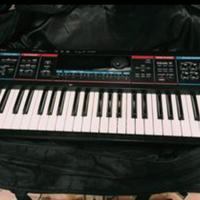 Tastiera musicale Roland Juno Di