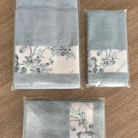 Set azzurro (3 pz) asciugamani bagno Gattinoni