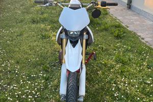 HM 50