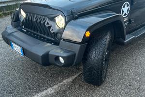 Wrangker sahara 2.8 jk