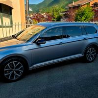 Passat sw 20 Tdi cv 150 automatico 