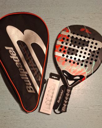 Bullpadel Ionic Control 2026 + Hesagrip + Custodia