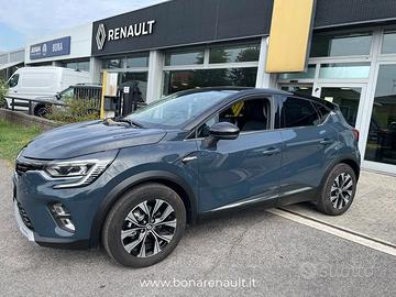Renault Captur E-Tech plug-in hybrid 1.6 PHEV...