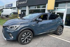 Renault Captur E-Tech plug-in hybrid 1.6 PHEV...