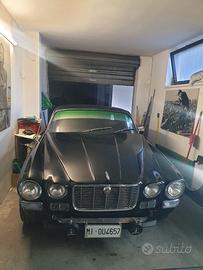 jaguar xj6 
