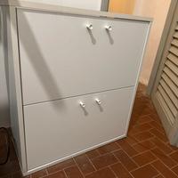 Scarpiera bianca lucida