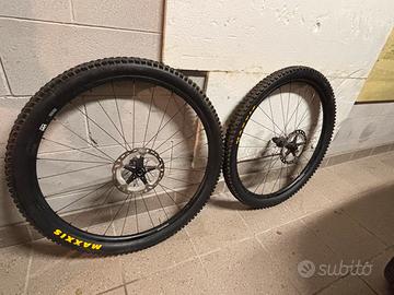 Set Ruote MTB 29" Newmen Evolution+Gomme+Dischi