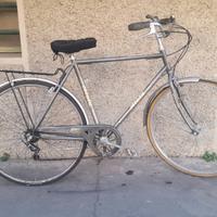 uomo 28 ATALA con marce e portapacchi pronta all'u