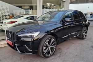 VOLVO XC60 B4 automatico Plus Dark IVA ESPOSTA