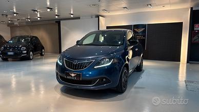 Lancia Ypsilon 1.0 70cv Hybrid Gold - 2023