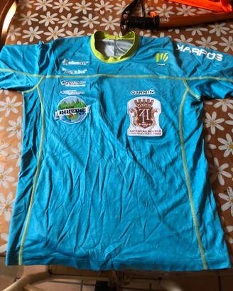 T shirt karpos