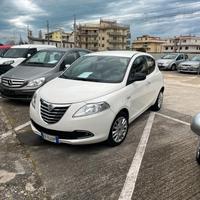 Lancia Ypsilon 1.3 MJT 16V 95 CV 5 porte S&S Silve