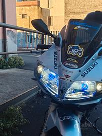 Suzuki SV 650 S anno 2006 azzurro cielo KM 19500