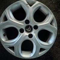 4 cerchi in lega Citroen C3 R16