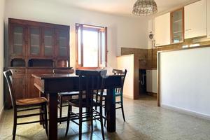 2 LOCALI A AMELIA