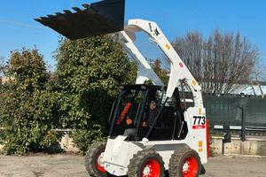 P165 Mini Pala 27 q Bobcat 773