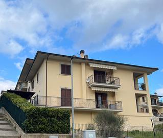 Trilocale via Trieste, Agello