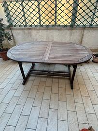 Tavolo da esterno in legno – allungabile