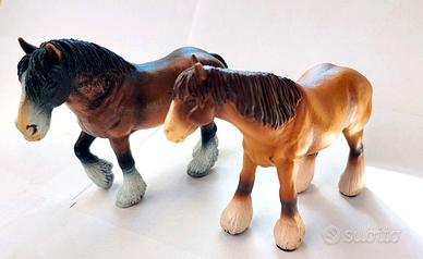 Cavalli Schleich e Pupo Clydesdale Moneying Shire
