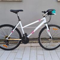€ 30 bici MTB con cambio Shimano