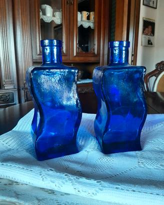 Bottiglie Vintage in Vetro Blu Cobalto 