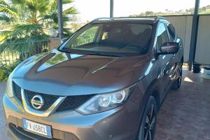 Nissan Qashqai 1.6 dCi 130cv Xtronic – FULL OPTION