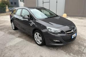 OPEL ASTRA 1.4 GPL 2016 12 MESI DI GARANZIA 