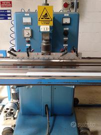 Saldatrice ad alta frequenza per PVC