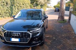 Audi Q3 Business 35 TDI S tronic