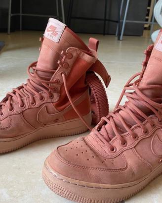 Nike SF Air Force 1 Alta