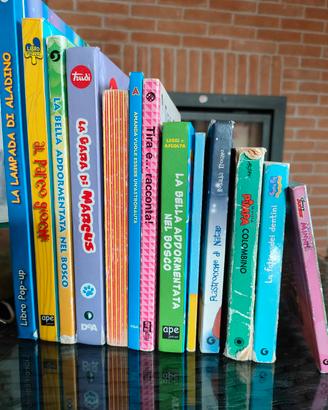 Lotto 15 libri usati per bambini piccoli