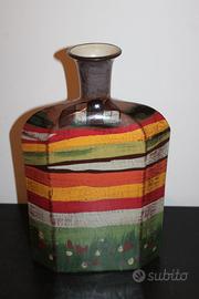 Vaso in ceramica decorata a mano 1980 Italia