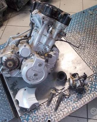 BMW GS F 650 00-12: motore farfallato iniettore