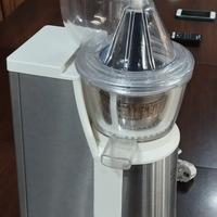 estrattore di succhi Centrika di Marca Ariete 