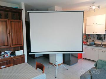 Schermo Proiettore a Treppiede 200x150cm